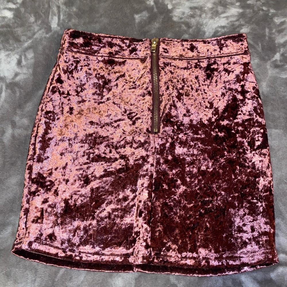 Forever 21 mini skirt, brass metal zipper detail in front, plush velvet material